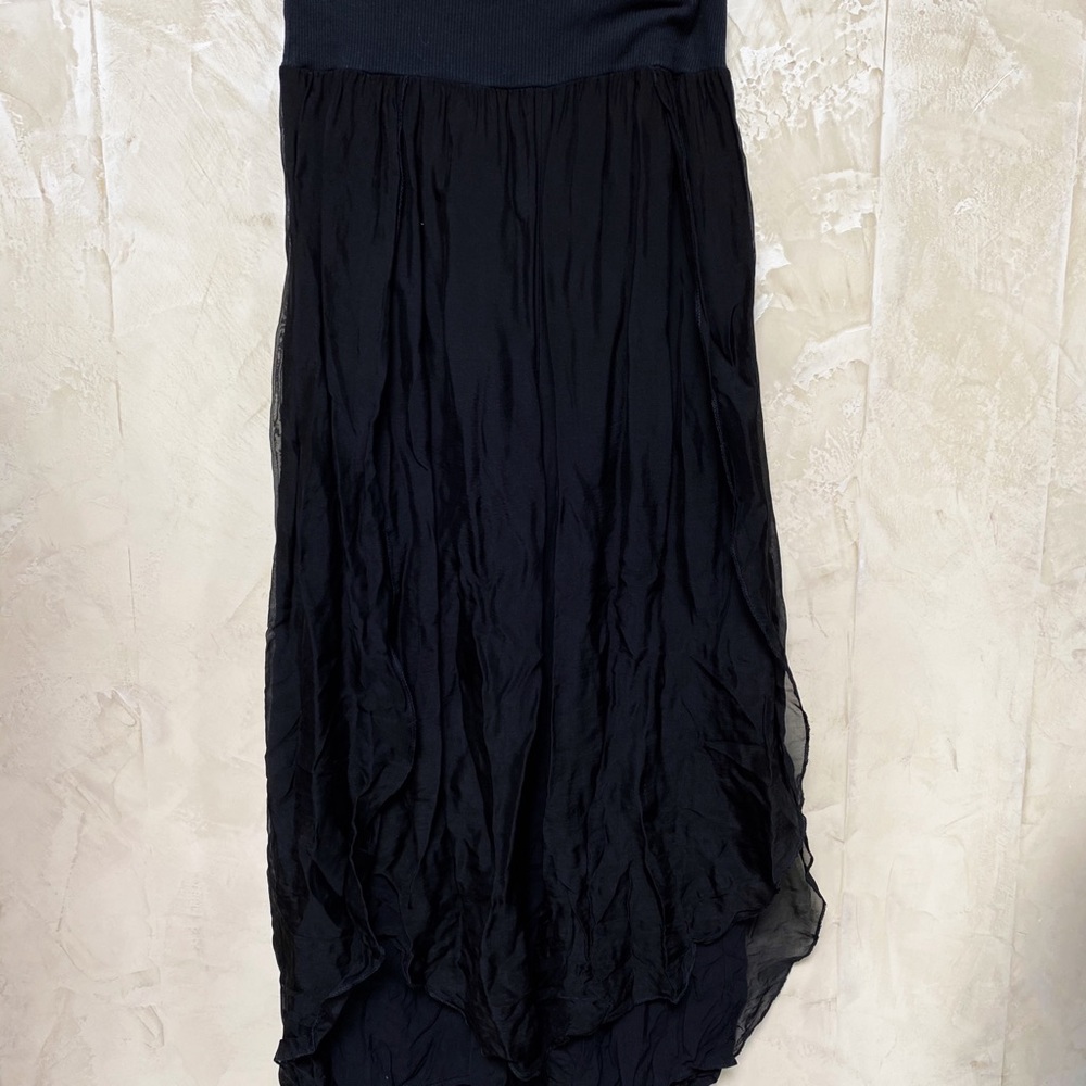 NWT Flowing Black Sulk Look Made in Italy